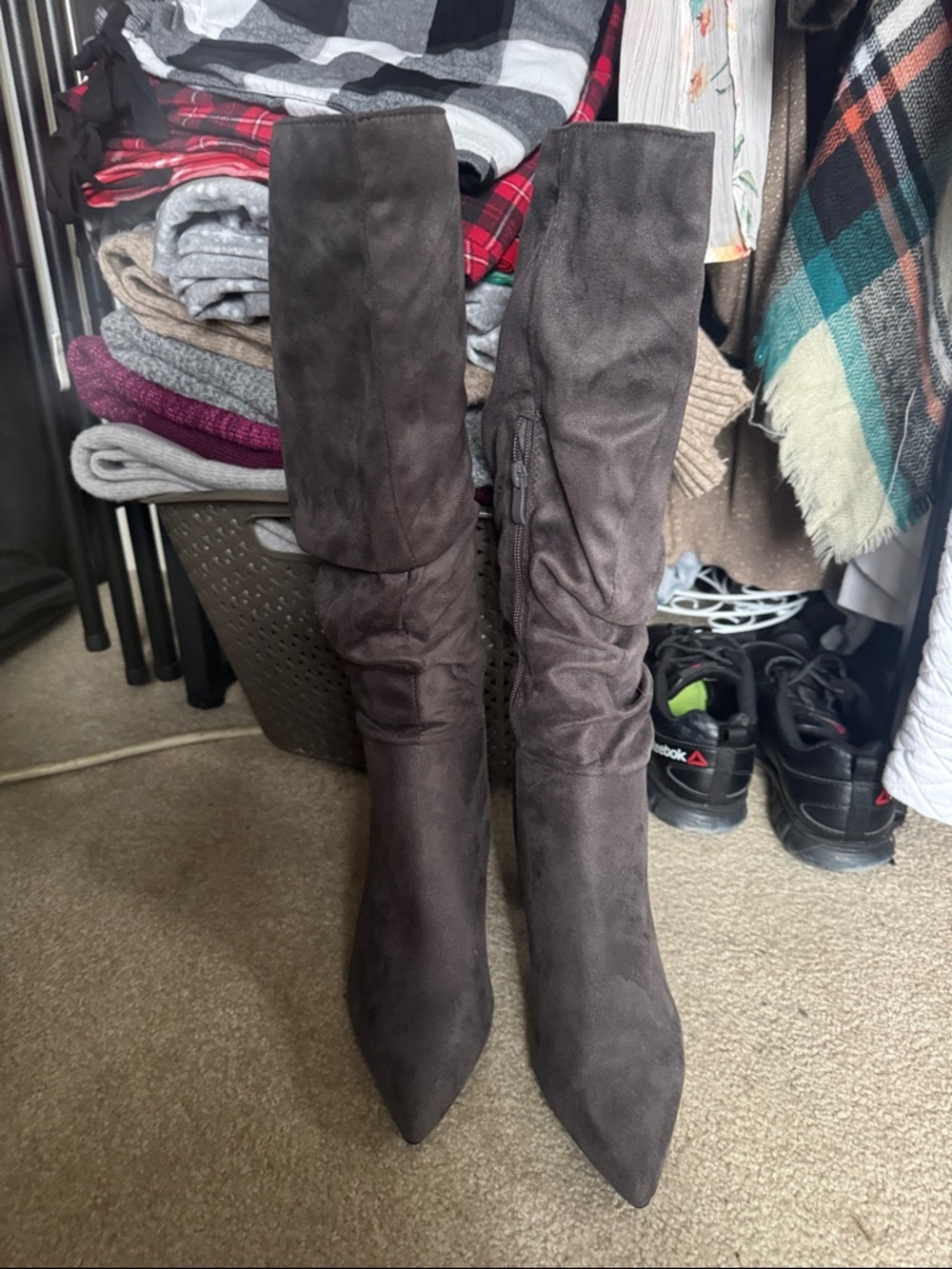 Women's Tall Pointed-Toe Suede Boots - Dark Gray